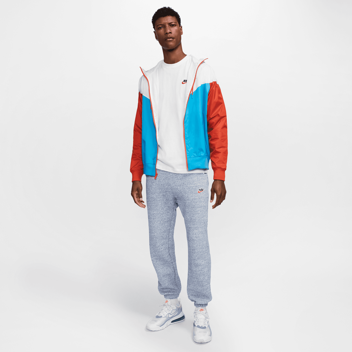 Mens Nike Sportswear Club T-Shirt