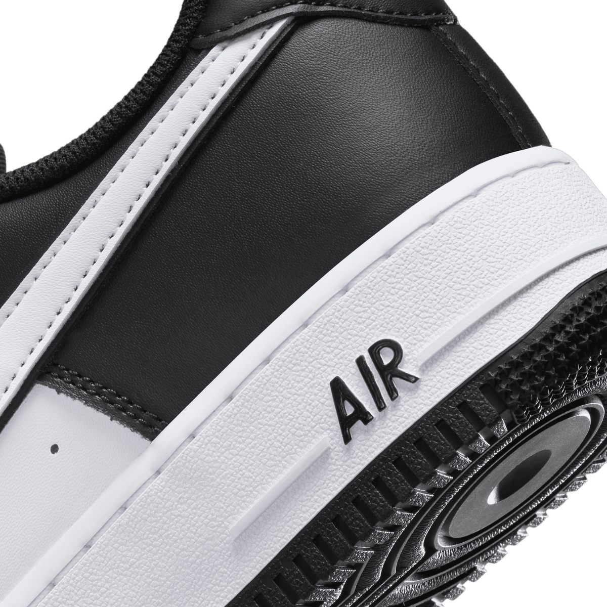 Mens Air Force 1 07 White Swoosh Panda