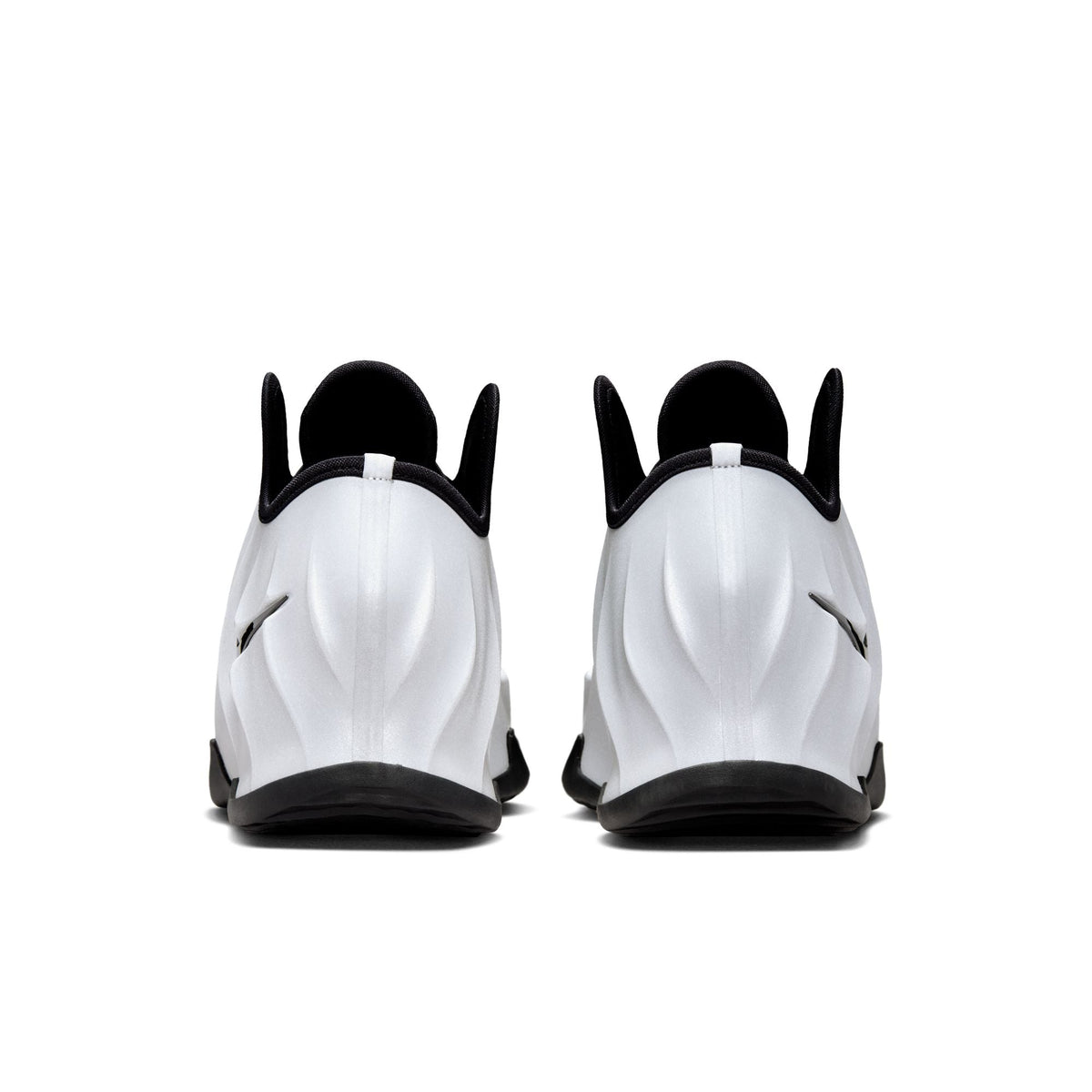 Nike G.T. Future Metallic Silver