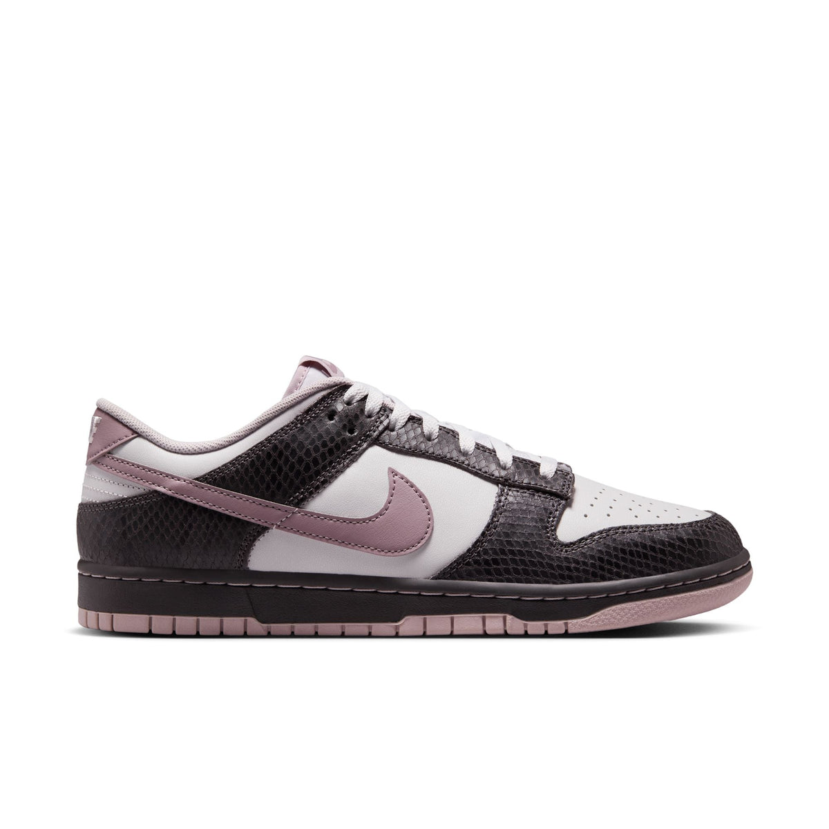 Nike Dunk Low SE Taupe Grey
