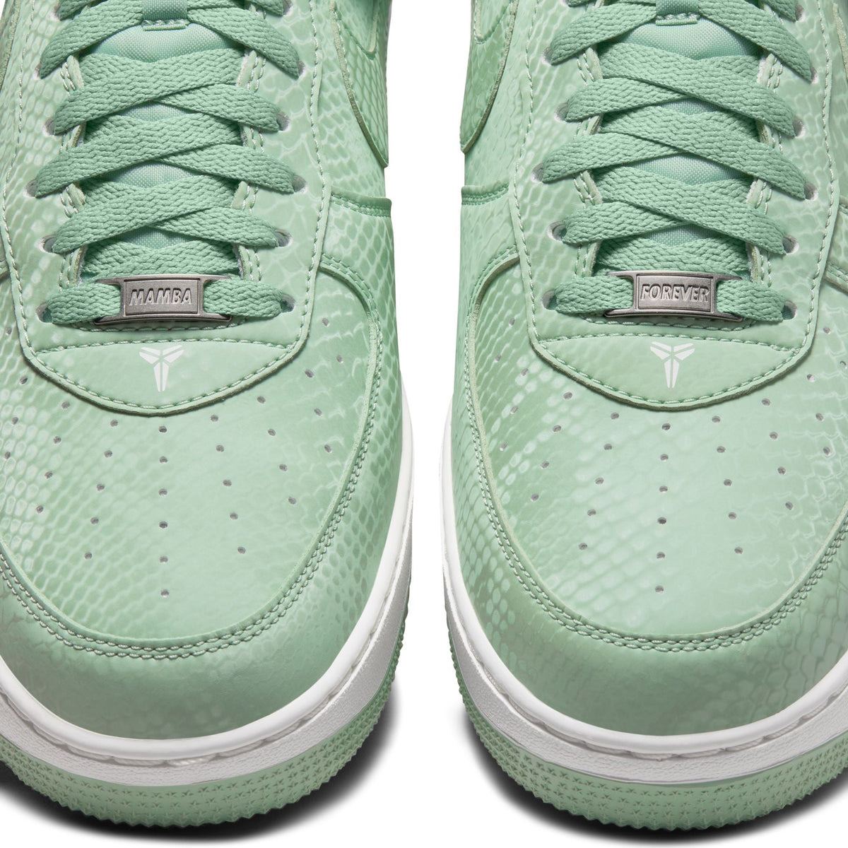 Nike Kobe Air Force 1 Low Steam