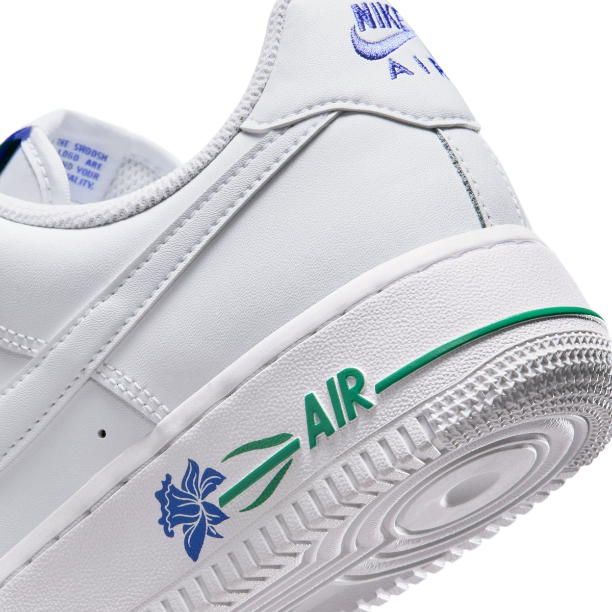 Womens Nike Air Force 1 07 SE White/Persian Violet