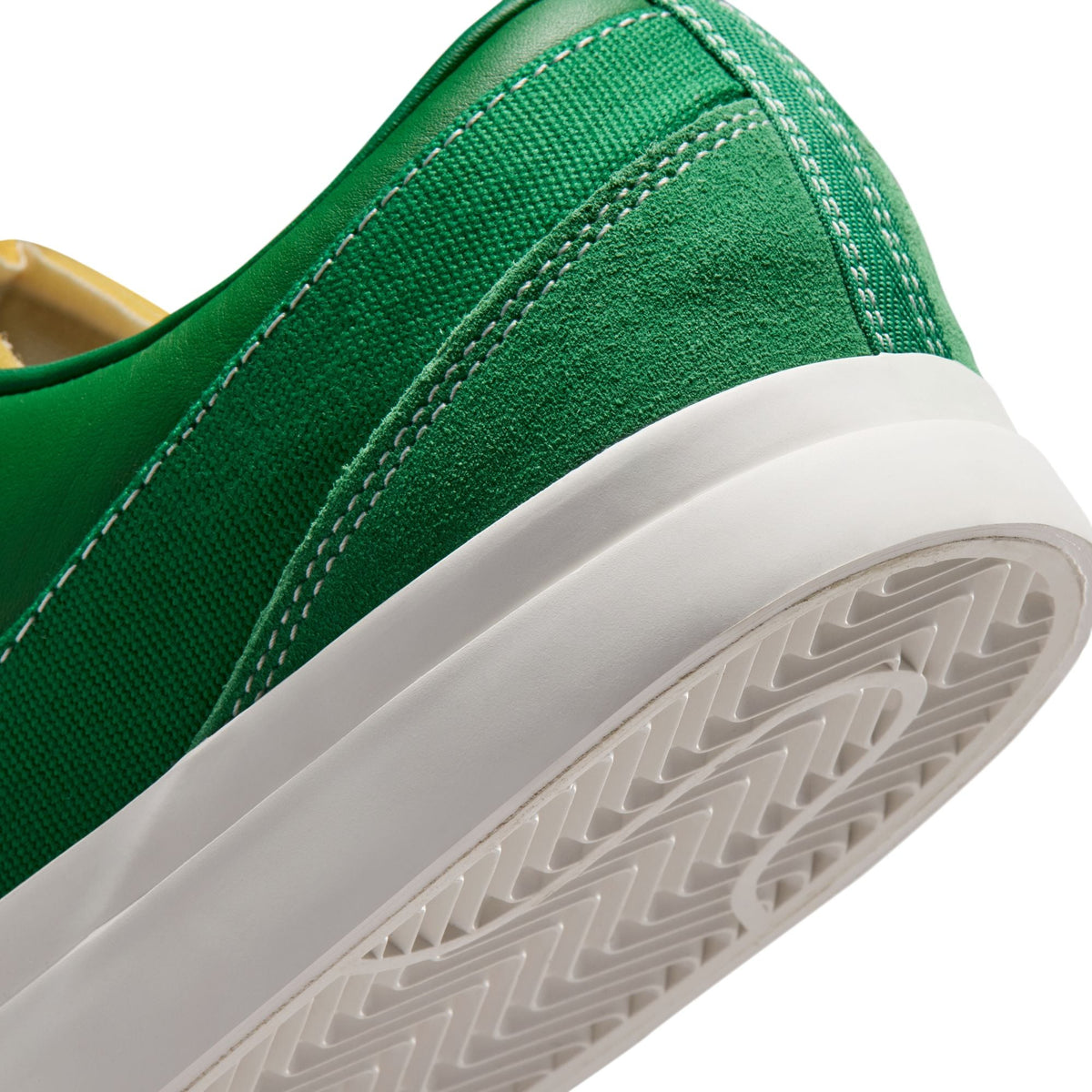 Nike Blazy Pine Green