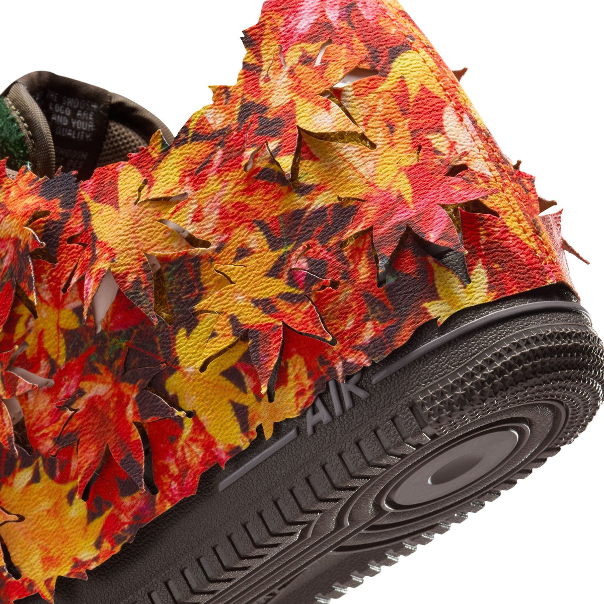 Nike Air Force 1 07 LX Leaf Camo
