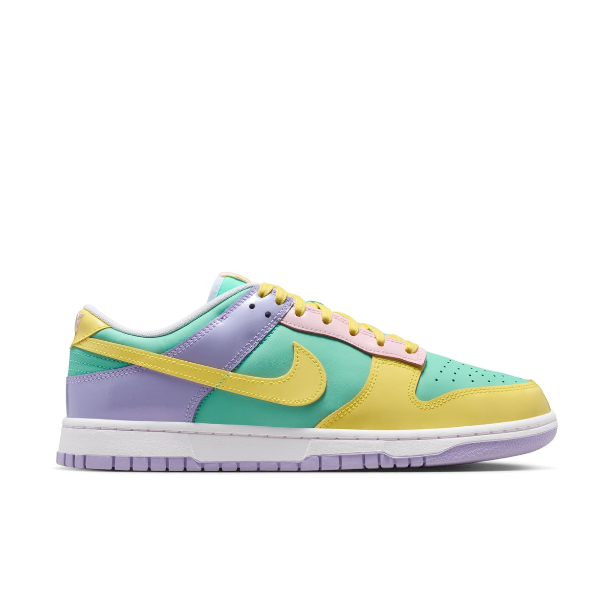 Nike Dunk Low Retro Easter