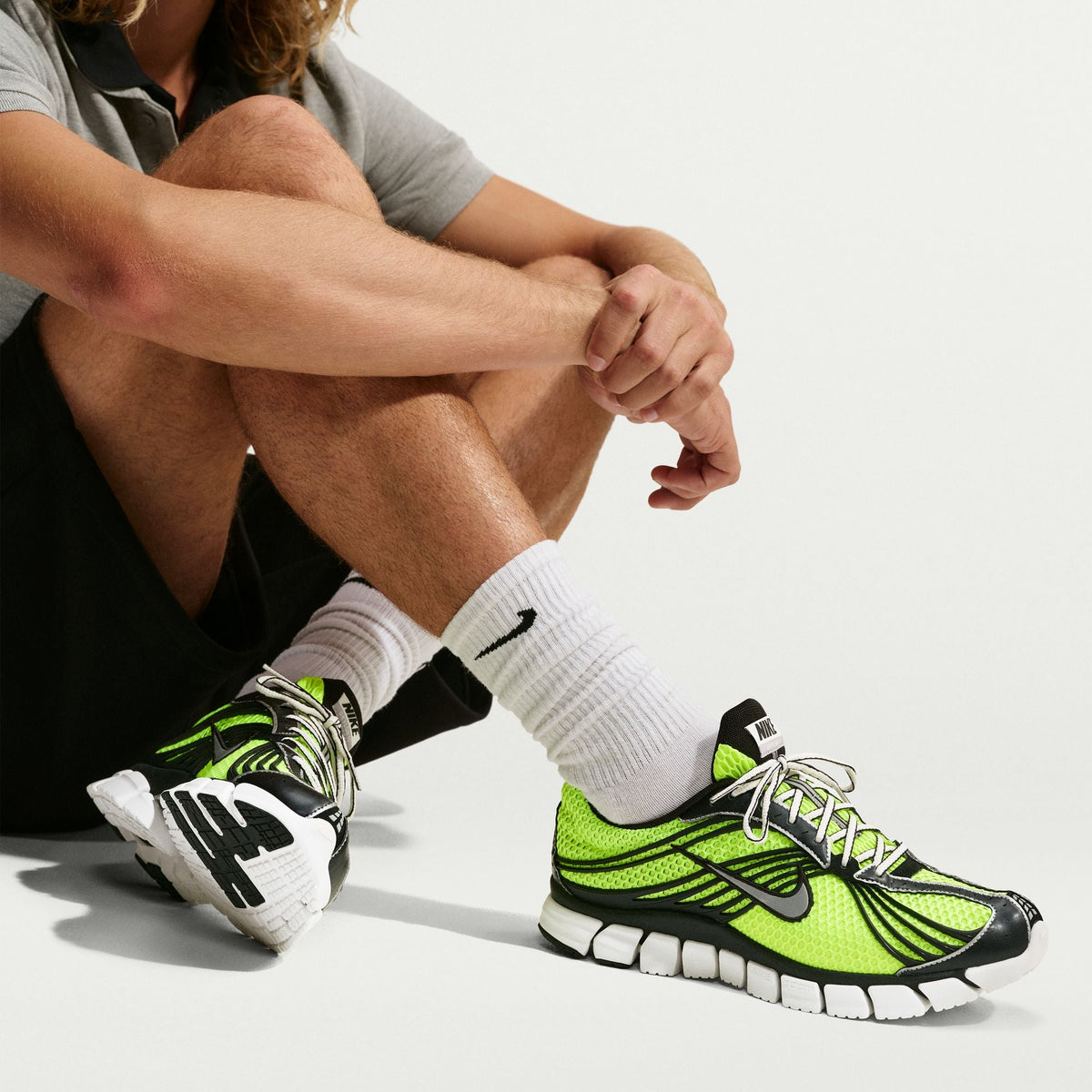 Nike Zoom Skylon 11 Volt and Black