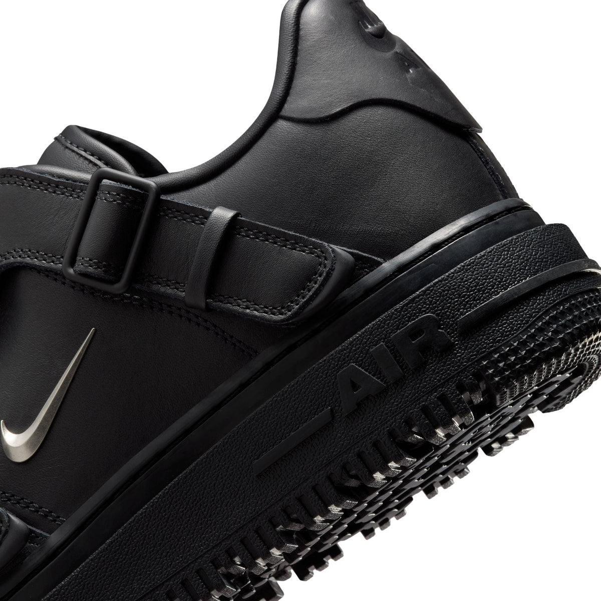 Nike Air Force 1 Low Luxe Black