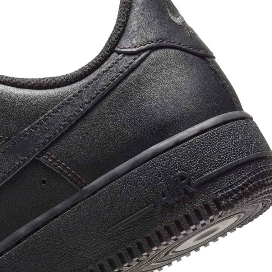 Womens Nike Air Force 1 07 Triple Black